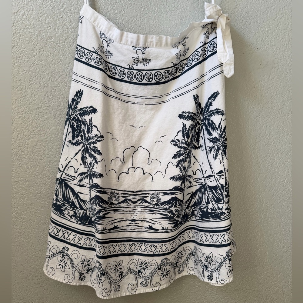 Roxy Tropical skirt with tie waist